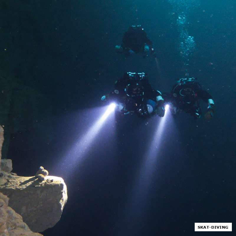 Брянские подводники ищут следы древней цивилизации глубоко под водой на Кавказе