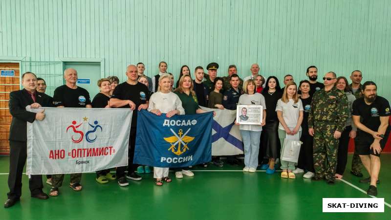 В Брянске прошел первый турнир по парадайвингу