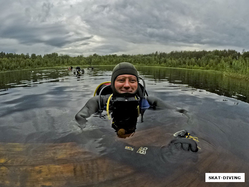 Шукста Игорь, наслаждается возможностью не быть под водой