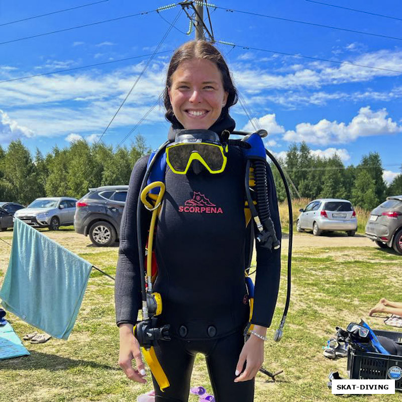 Иванова Александра, перед прогулкой в толще воды