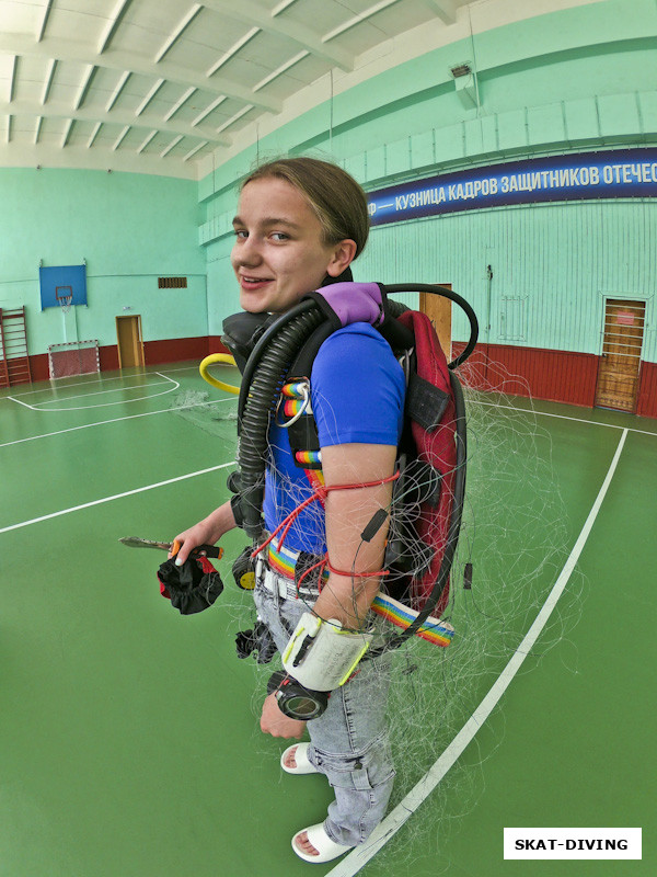 Платоненкова Анастасия, попыхтела, но с поставленной задачей справилась вслепую