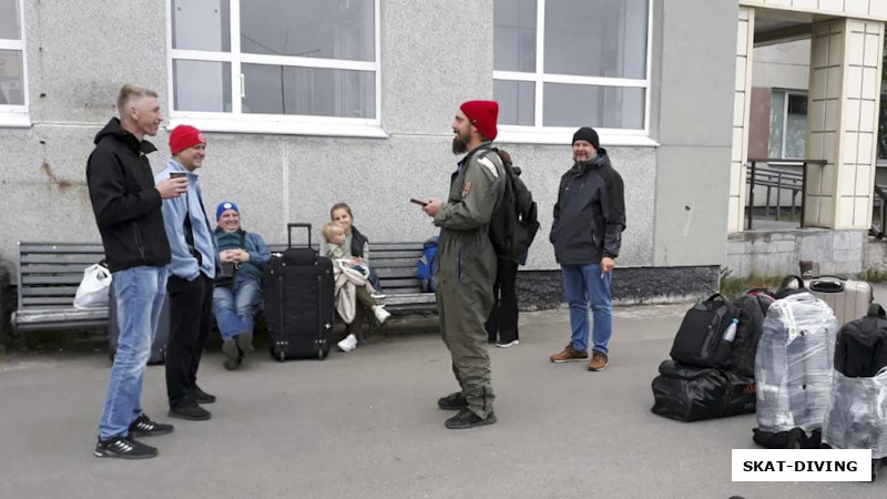 Когда ты прилетаешь в Мурманск и не понимаешь, встречают тебя или нет...