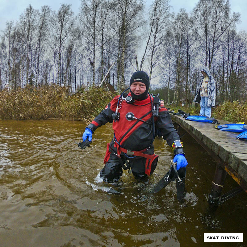 Горпинюк Сергей, ощущается мощная поступь, содрогается вода в трепете