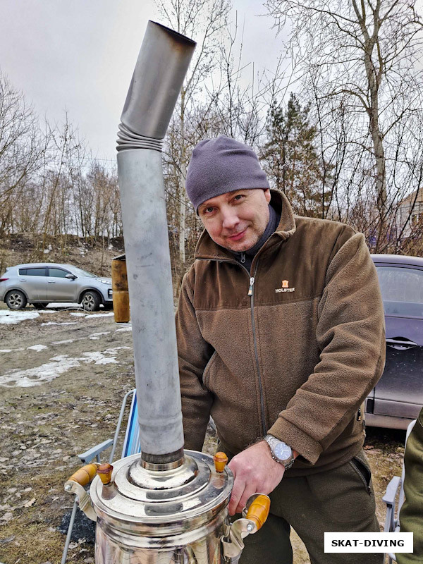 Азаркин Юрий, эх, а если бы еще на гармони сыграл