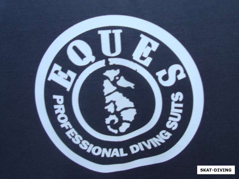 EQUES - Professional Diving Suits