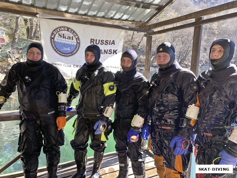 Филиппов Родион, Федорук Дмитрий, Николаенков Сергей, Азаркин Юрий, Цилиакус Дан, мы помогаем вам открывать новые глубины в дайвинге, но и все больше волнуемся за ваши шаги
