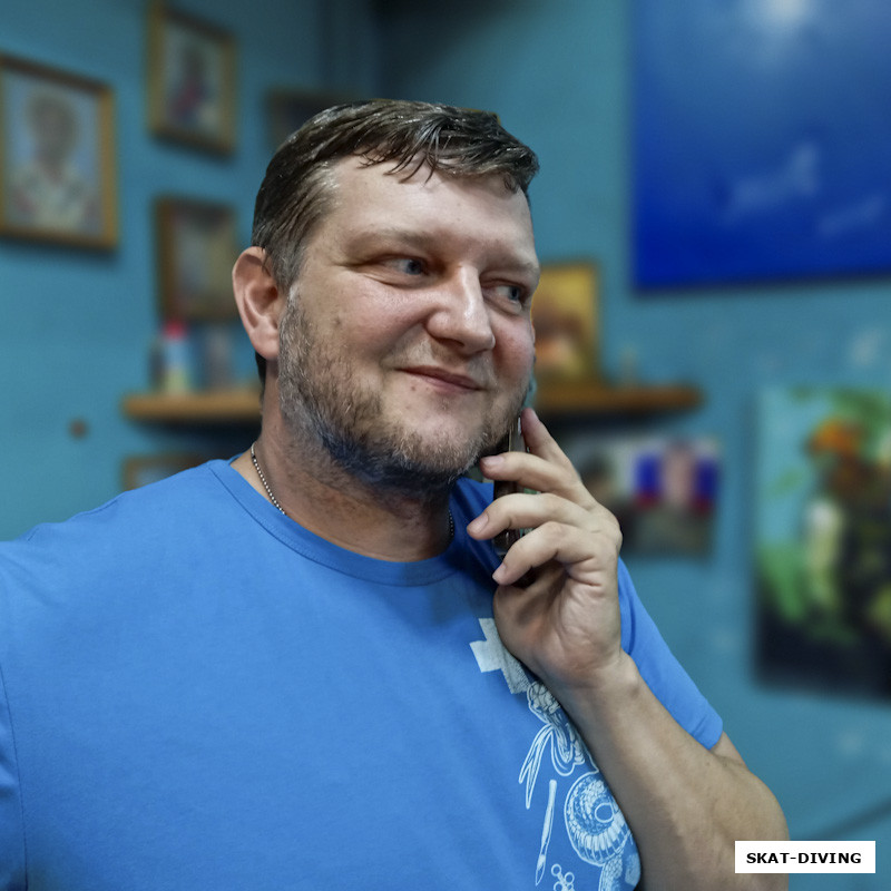 Аксенов Иван, договаривается по следующему семинару, ведь он сейчас нарасхват в России, когда только работать в госпитале успевает