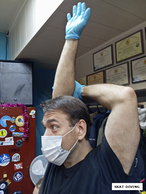 Назаров Сергей, "синдром непослушной руки"