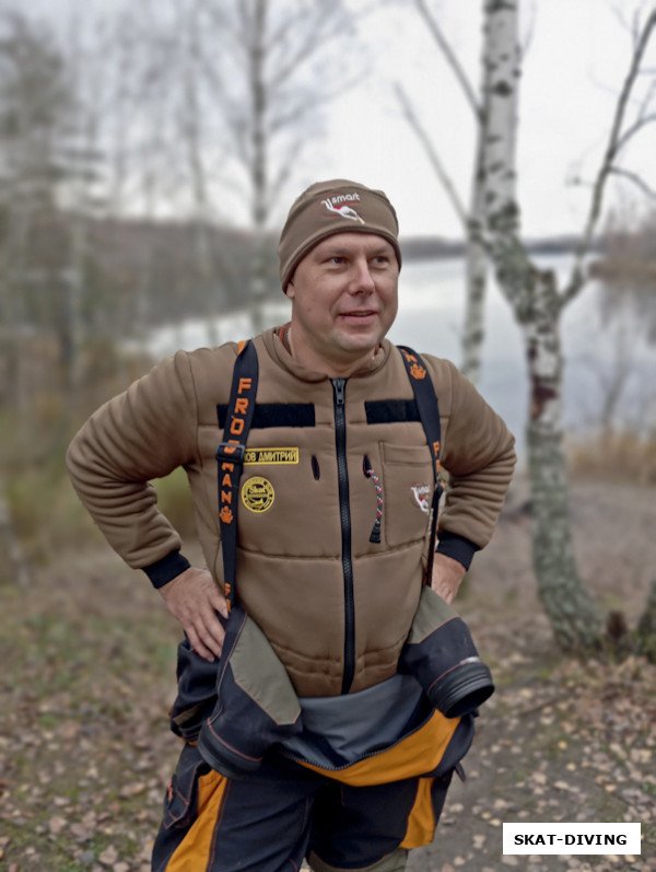 Леонов Дмитрий, в этом сезоне в моде теплые коричневые тона гармонично сочетающиеся с осенней пожухлой листвой