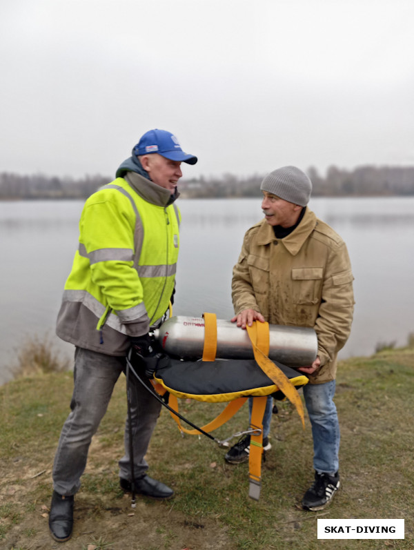 Барковский Сергей, Комаров Олег, "Лебедь, Баллон и Щука"