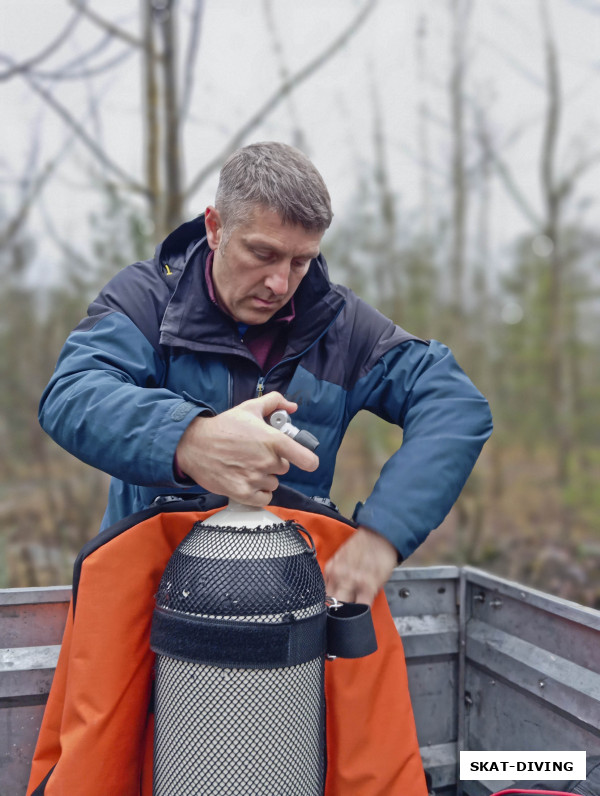 Куськин Игорь, собирает свою "апельсиновую" конфигурацию