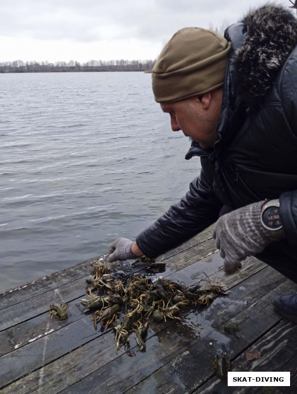 Леонов Дмитрий, второй участник сбора Артем Изотко к сожалению на выпуск приехать не смог