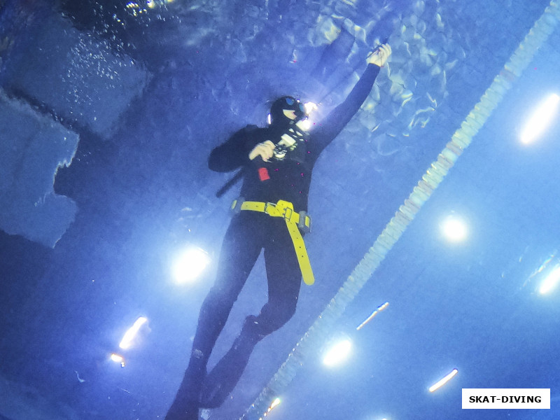 Прозоров Максим, подводный охотник - это прежде всего человек амфибия с нужными навыками выживания в воде!