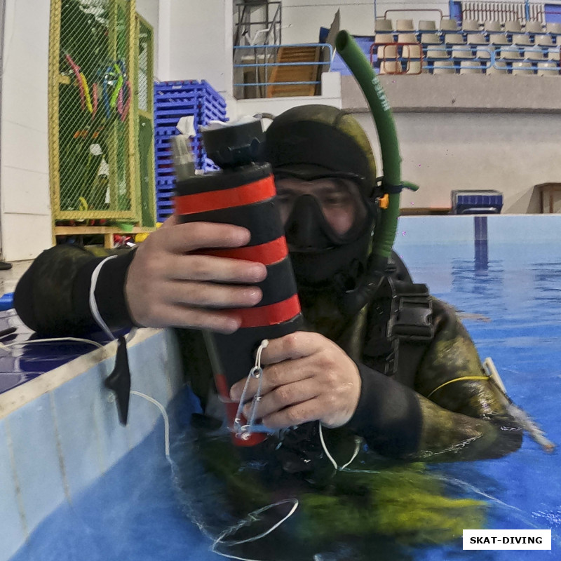 Сенчуров Дмитрий, стрельба из ружья, умение пользоваться режущим инструментом в экстренной ситуации, правильное прохождение 50- метровой дистанции под водой - это лишь часть требований