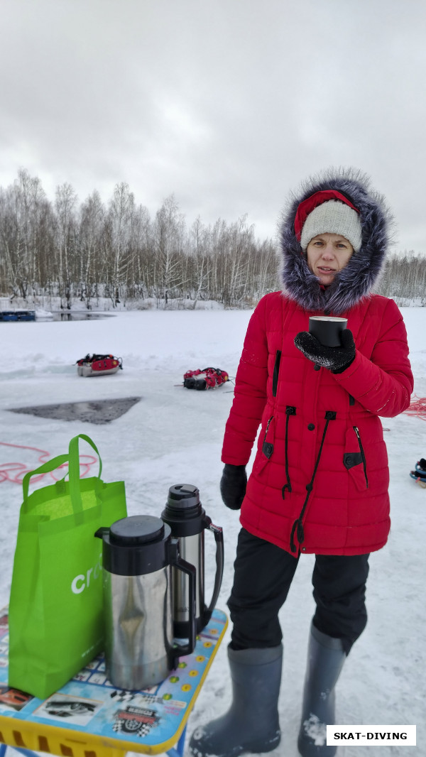 Филиппова Людмила, на сей раз у фридайверов выходной, можно поддержать мужа