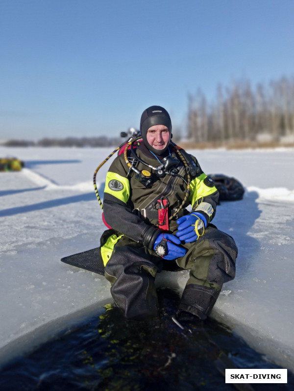 Федорук Дмитрий, пока не пропустил ни одной подледной нырялки сезона!