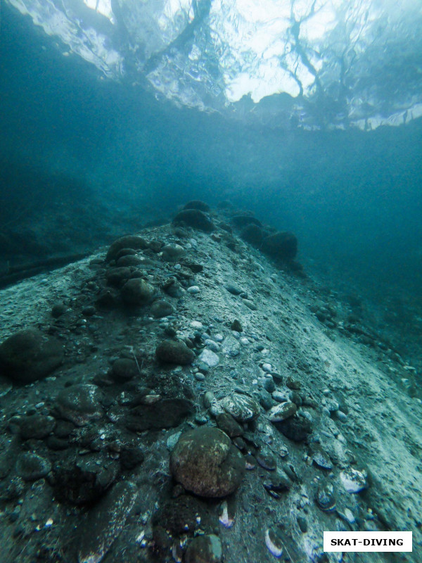 Россыпи драгоценных камней, сомневаетесь, идите узнайте, сколько у нас стоит килограмм таких валунов с Кавказа
