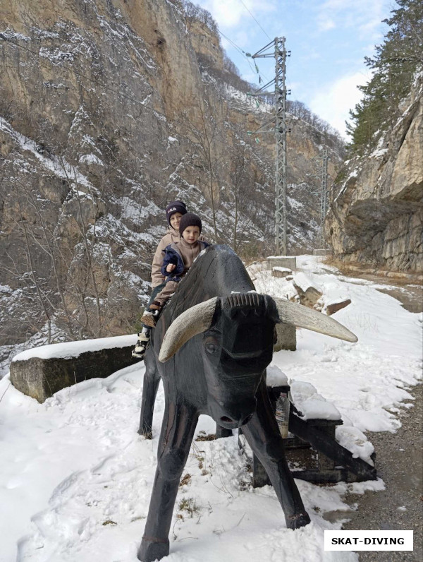 Касилов Дмитрий, Романов Павел, "наездники Яка"