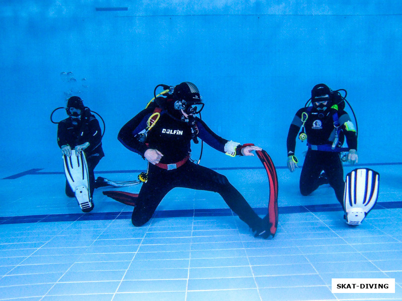 Когда у всех разом свело ноги