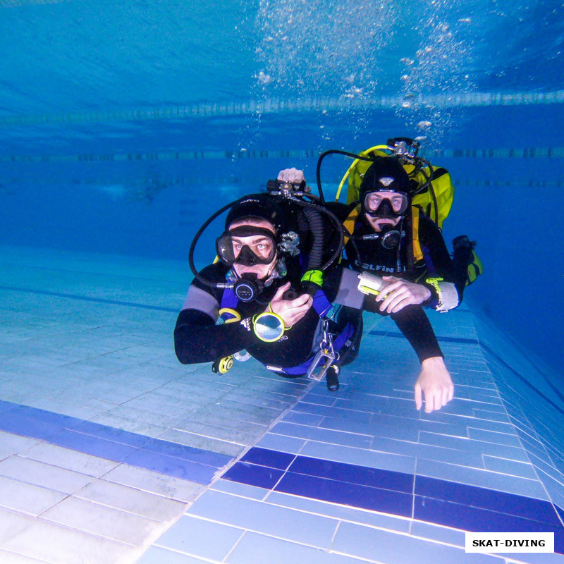 Вокрячко Сергей, Талеронок Николай, "Лично я спасать - Мир, а ты держись крепче"
