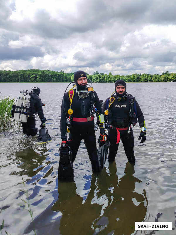 Тюрин Юрий, Лысов Дмитрий, к сдаче открытой воды по базовому курсу дайвинга OWD приступил