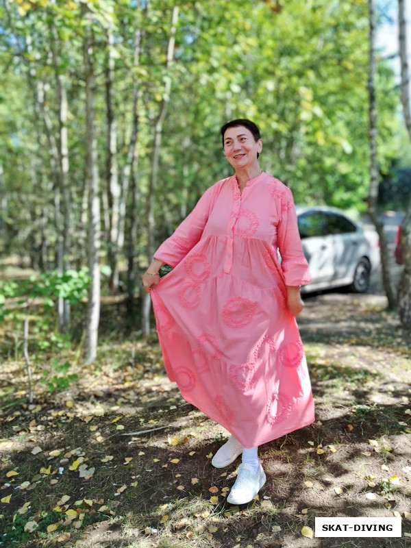 Позднякова Любовь, показывает новую коллекцию сезона, создает настроение себе и окружающим перед спуском под воду
