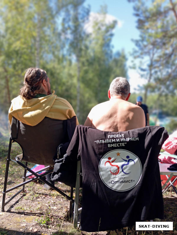 Проект "Плывем и ныряем вместе" дает возможность заниматься подводным плаванием людям с ОВЗ
