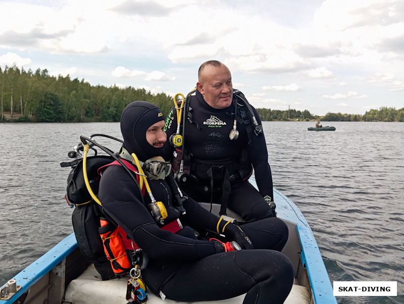 Тюрин Юрий, Дульцев Сергей, экзамен в открытой воде решили завершить дайвингом с лодки