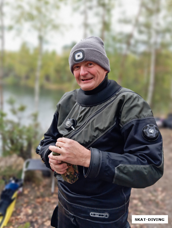 Перешивко Дмитрий, чтобы было проще нырять зимой, нужно нырять и оченью