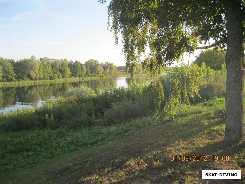 река Сейм, в окрестностях поселка Бупел