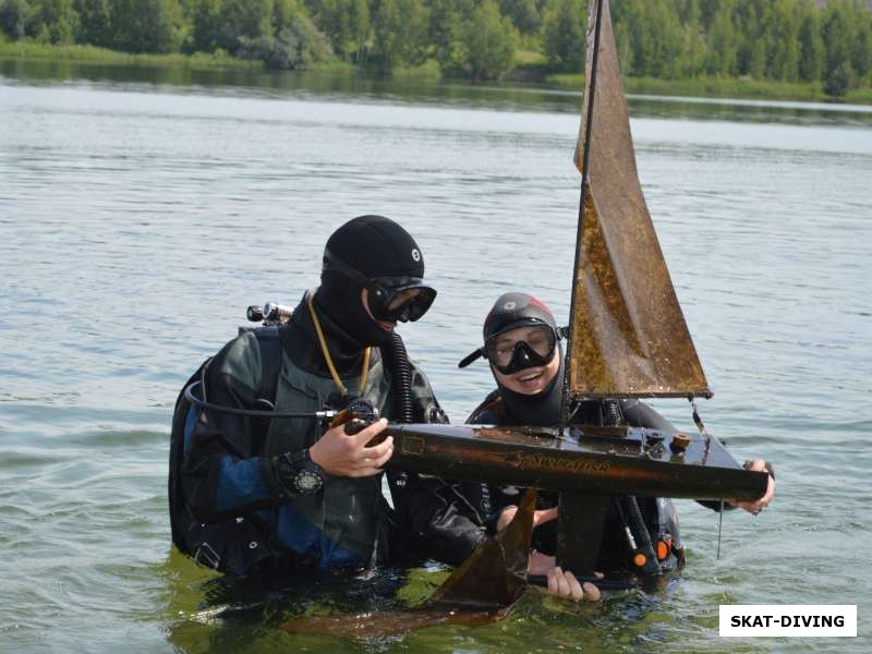 Романов Артем, Кругликова Ольга, через 30 секунд погружения с Олей мы нашли это