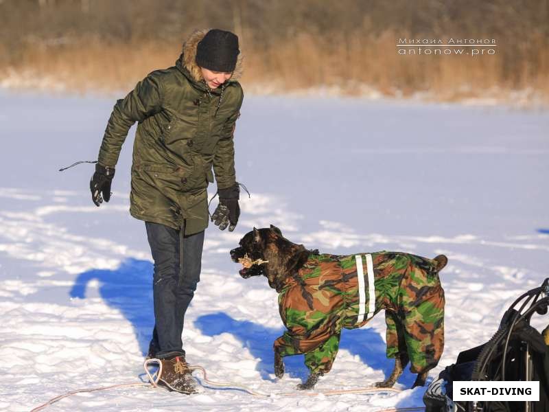 Гришутин Егор, гоняет счастливую Грену по льду
