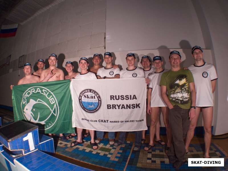 Участники отборочного турнира на Зимний Чемпионат по стрельбе на призы от компании OMERSUB в Брянске