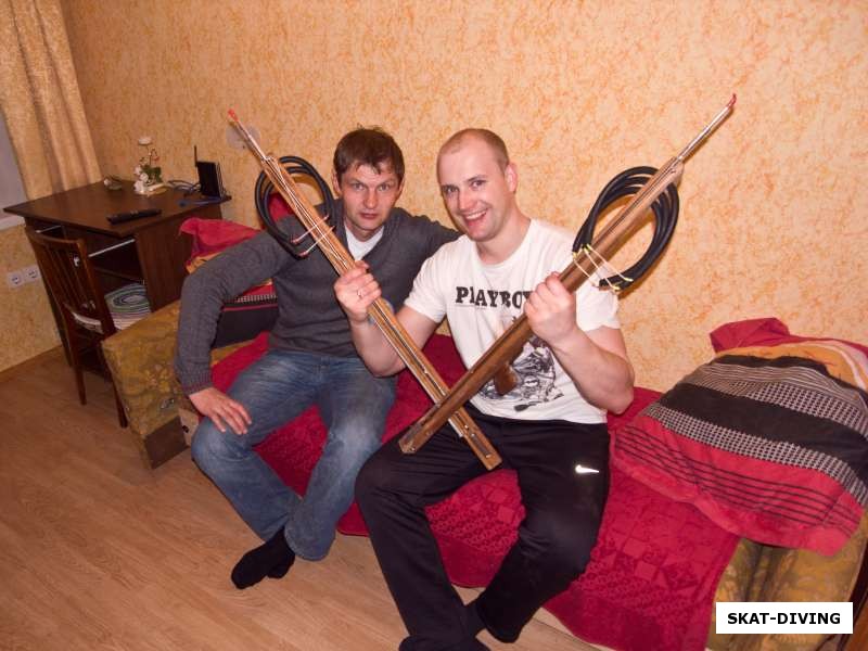 Тимошенко Юрий, Бергманис Александр, вечер на кануне стрельбы у тети Оли дома
