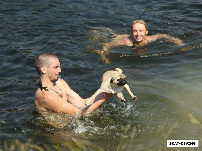 Романов Артем, Ильюшина Ирина, если поднять Лакки из воды, она все равно продолжает грести ногами