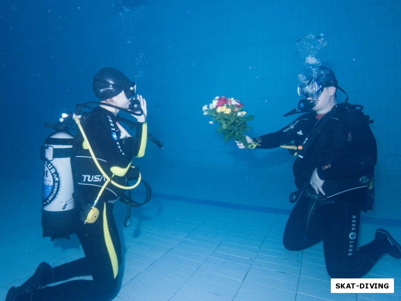 Богданова Олеся, Николаев Андрей, цветы под водой - очень романтично