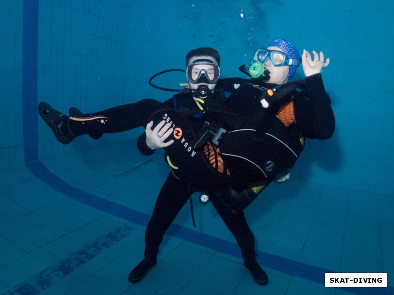Барсуков Василий, Коваль Ирина, под водой носить женщин одно удовольствие