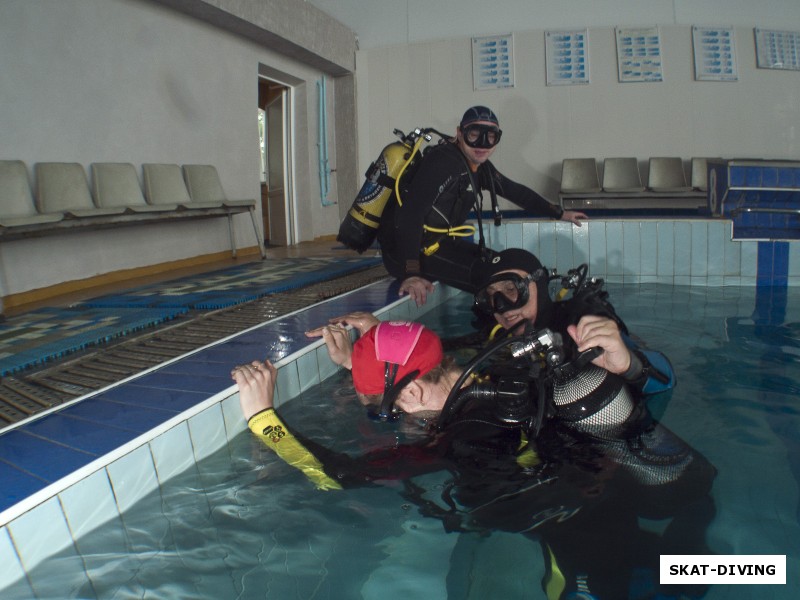 Дияшина Вера, а вот и первый опыт дыхания из акваланга уже в воде