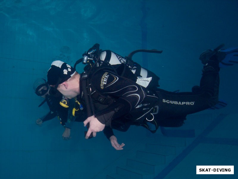 Копытовский Павел, Грибков Алексей, постоянная коммуникация между напарниками, залог безопасности под водой