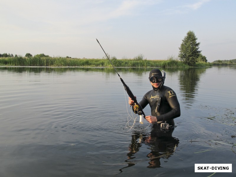 Федорук Дмитрий, проплылся на зорьке с ружьем недалеко от лагеря