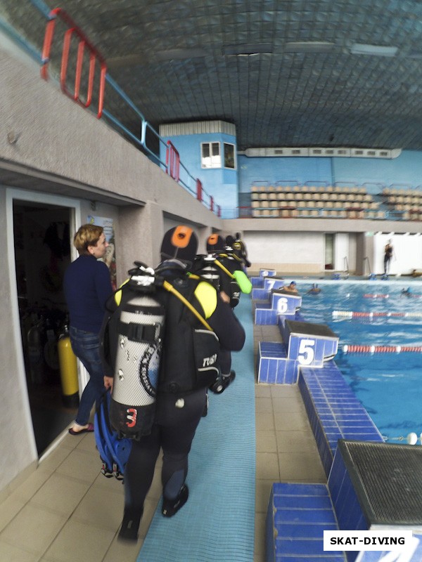 Женское водолазное подразделение ДОСААФ России уходит на свое первое подводное задание