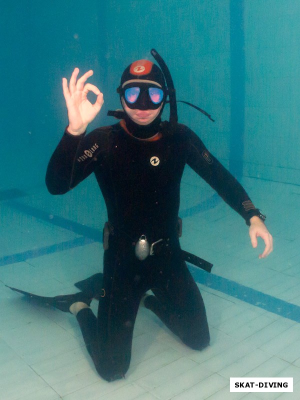 Федорук Дмитрий, уже прошел курс «ФРИДАЙВЕР NDL», поэтому под водой чувствует себя комфортно