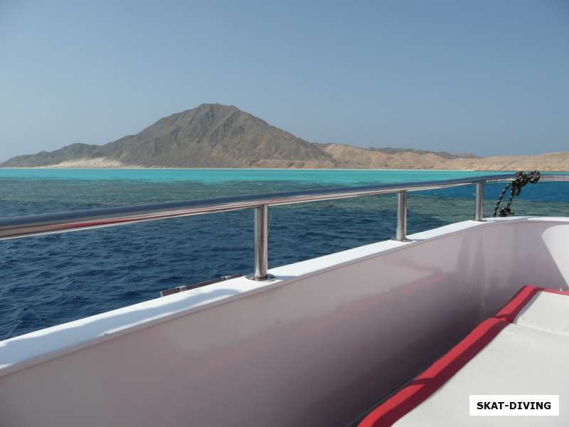 острова красного моря