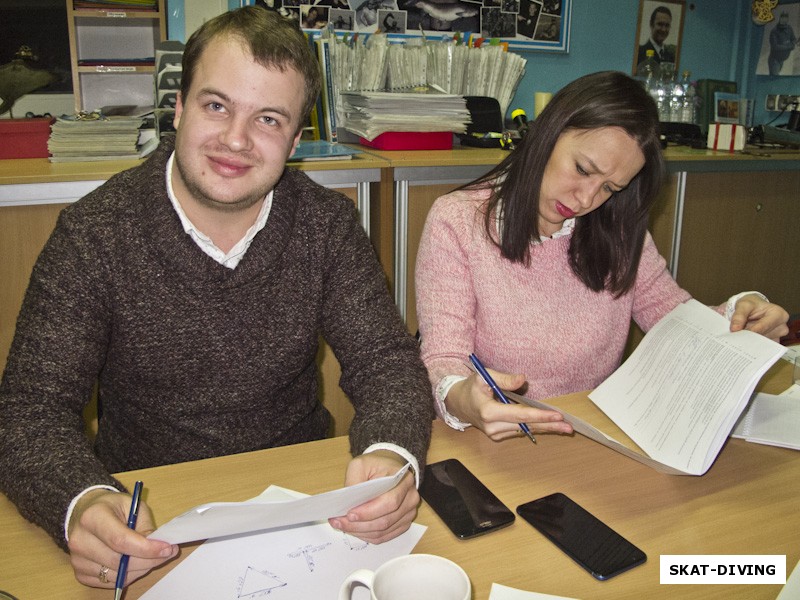 Каняхин Евгений, Сканцева Павлина, специально нарядно оделись на экзамен, ведь это же праздник!