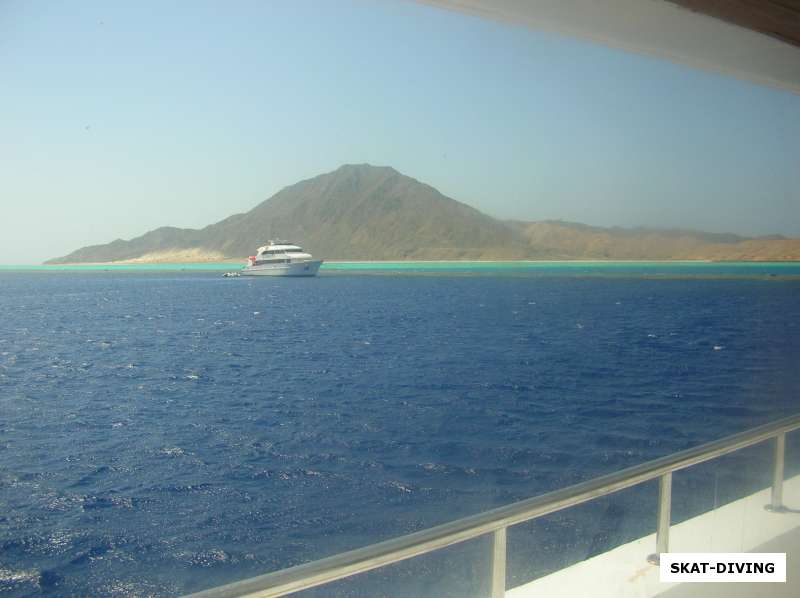 острова Красного моря