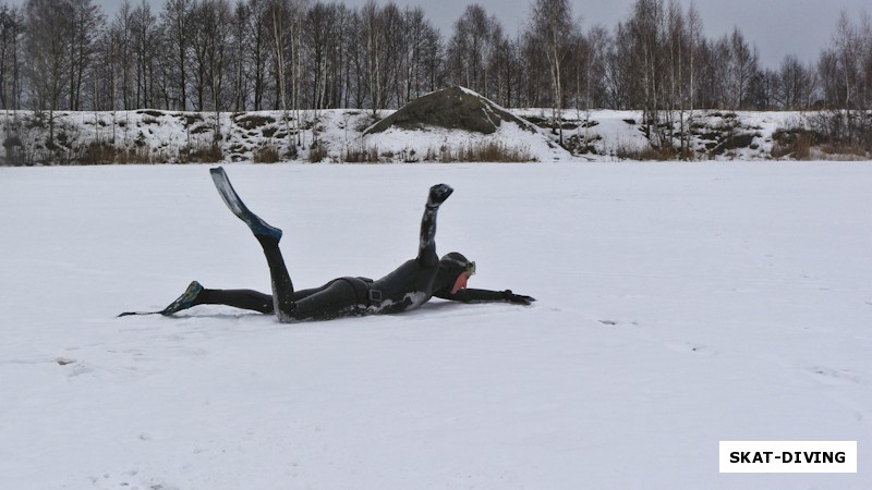 Евдокимов Александр, пытается сбежать из майны, но...