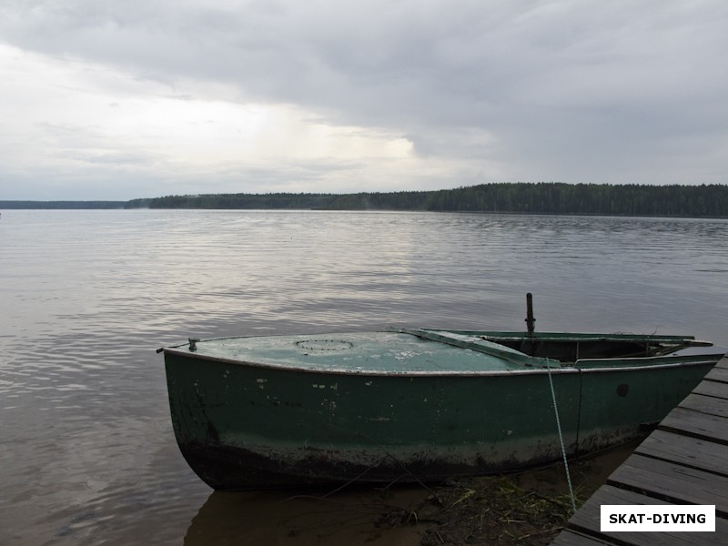 Перебрались на базу «Береста» совсем другая часть водохранилища, совсем другая погода