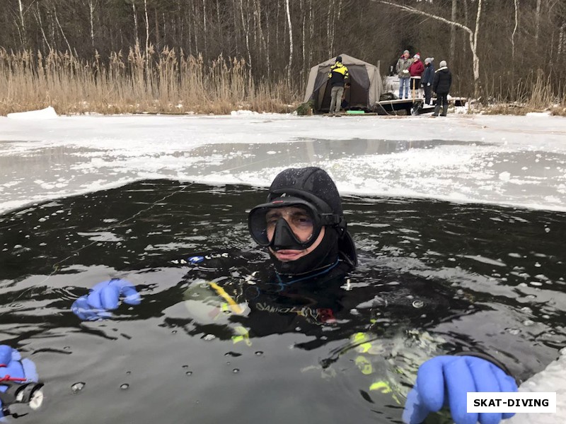 Погосян Артем, но не всем было так пронзительно холодно в воде