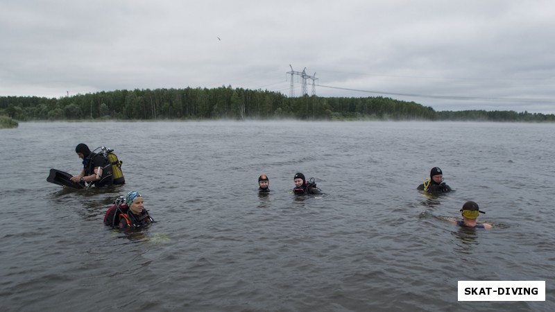 Выходить из воды никто не спешил