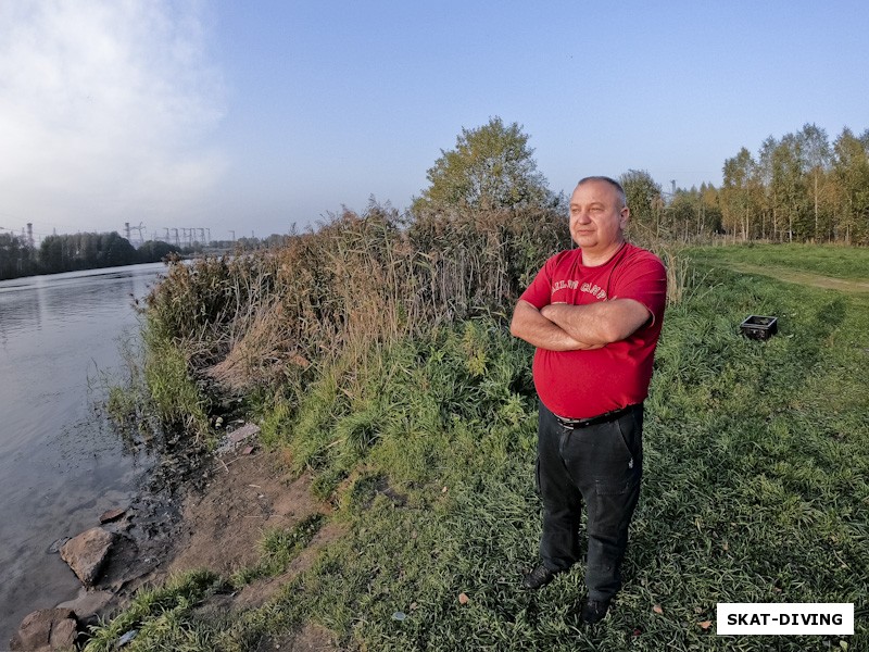 Платоненков Юрий, ждет возвращения дочи-аквалангиста